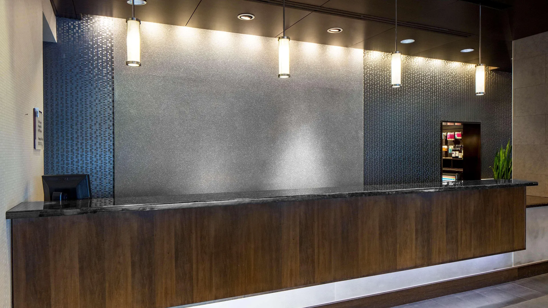 Hyatt House Charlotte Center City