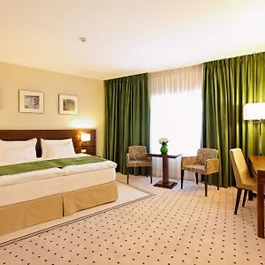 Hotel Capital Plaza ****