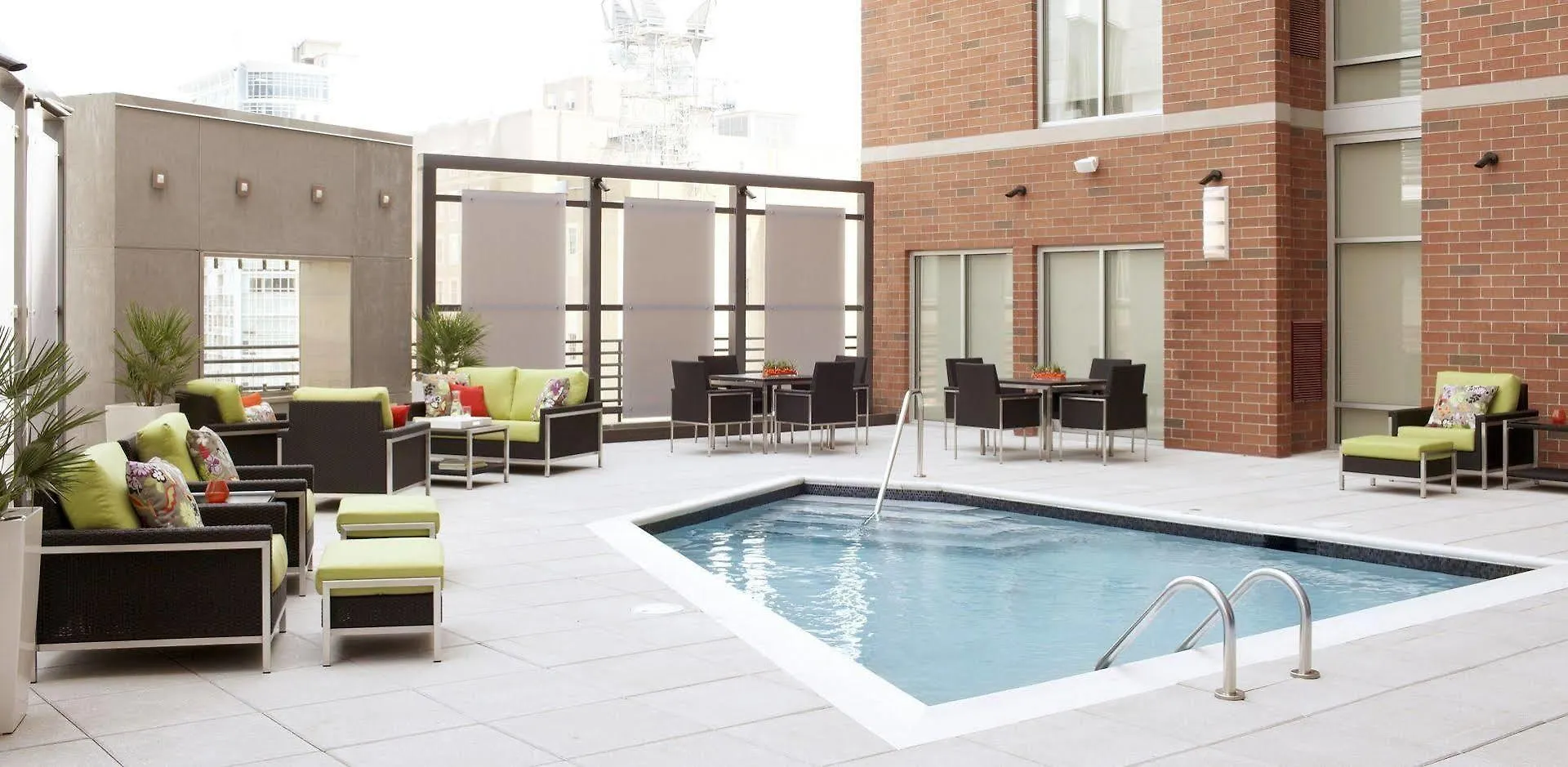 Hyatt House Charlotte Center City